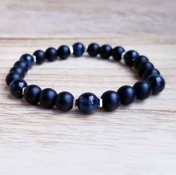 Black Onyx & Tiger Eye Gemstone Bracelet - Picture 3 of 7